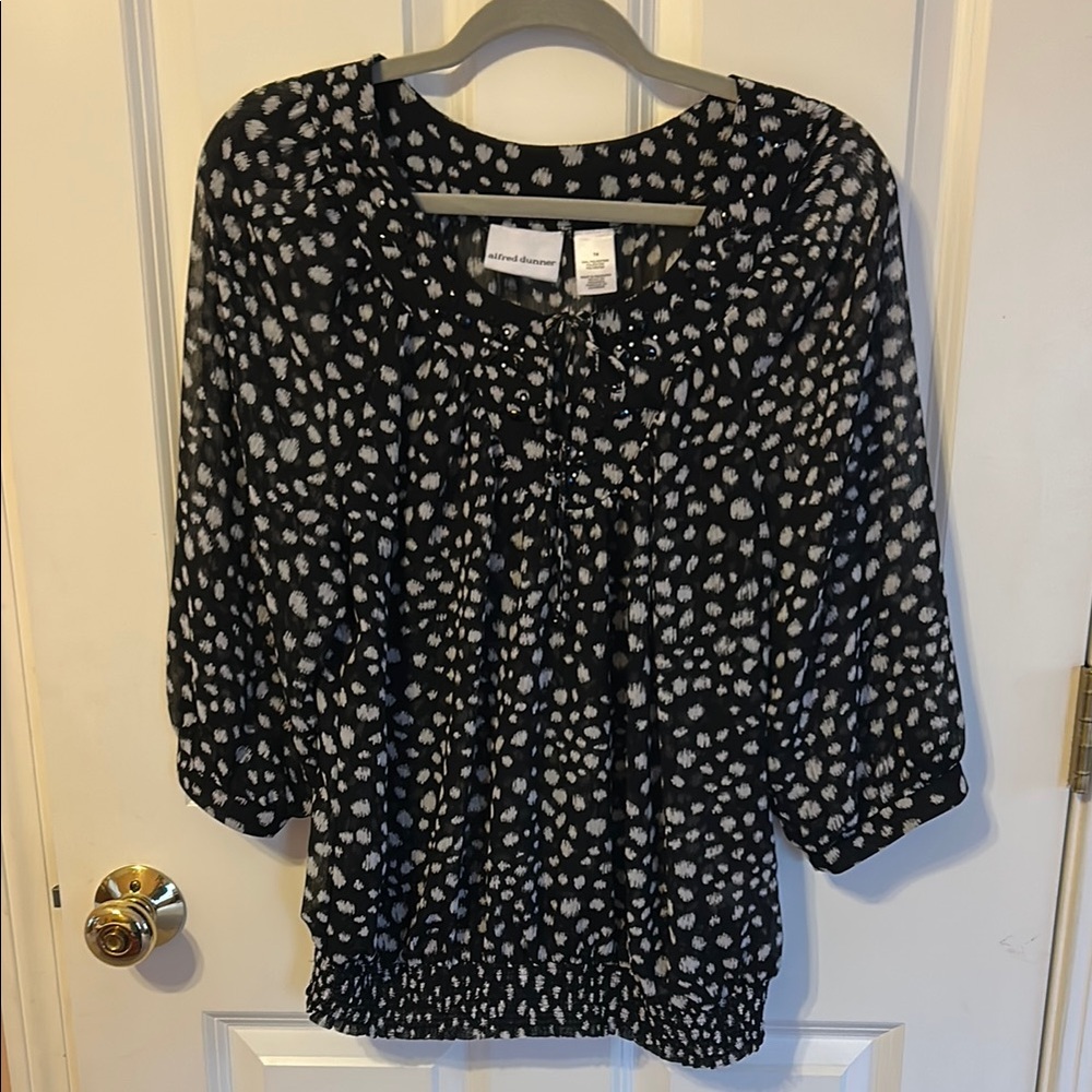 Alfred Dunner Black and White Women's Top
